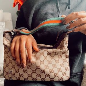 Gucci monogram hobo bag (vintage)
